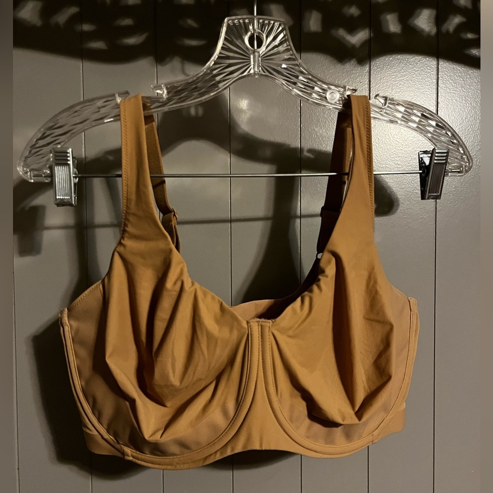 Wacoal Shape Revelation Pendulous Underwire Bra excellent condition like new